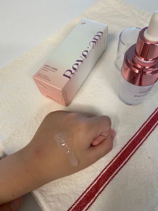 나우 [리브엠] 123억개 엑소좀으로 채운 눈부신 광채, 엑소코어 화이트닝 텐션 앰플 — 5점을 준 리뷰어가 2023년 7월 올린 사용 사진