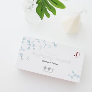 제이앤디바이오 앙코르 블랑 브라이트닝 앰플 — 5점을 준 리뷰어가 2022년 2월 올린 사용 사진