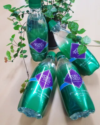 몽베스트 Montbest with Sparkling water Plain 20병 — 5점을 준 리뷰어가 2022년 5월 올린 사용 사진
