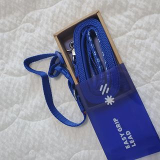베이컨박스 [BACON] 고아웃클럽 이지그립 리드줄, 목줄 세트-BLUE — 5점을 준 리뷰어가 2021년 7월 올린 사용 사진