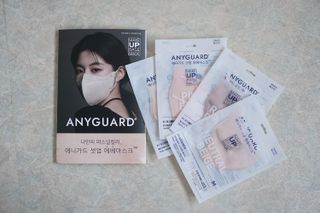 애니가드 셋업메베마스크 (대형 4컬러 + 중형 4컬러) — 5점을 준 리뷰어가 2022년 4월 올린 사용 사진