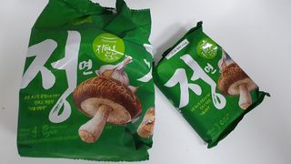 [풀무원] 자연은맛있다 정면, 백면, 홍면  세트 — 4점을 준 리뷰어가 2021년 4월 올린 사용 사진