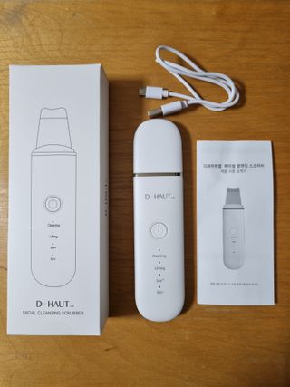 디하우트 랩 4 in 1 갈바닉 아쿠아 워터 필링기 스킨스크러버 — 4점을 준 리뷰어가 2021년 12월 올린 사용 사진