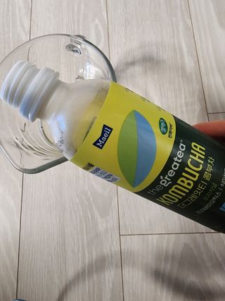 더그레잇티 콤부차 [매일유업] 더그레잇티 44kcal 콤부차 300ml *12개입 (오리지널 6개+베리리치 6개) — 5점을 준 리뷰어가 2023년 7월 올린 사용 사진