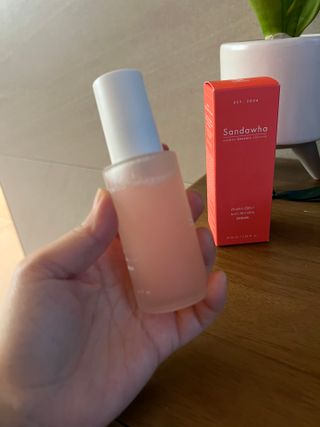 산다화 더블 이펙트 안티 링클 세럼 50ml — 5점을 준 리뷰어가 2023년 11월 올린 사용 사진