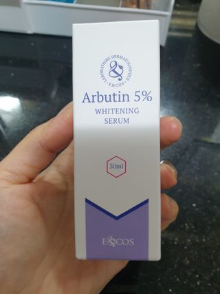 이엔코스 알부틴5프로화이트닝세럼 — 5점을 준 리뷰어가 2021년 3월 올린 사용 사진