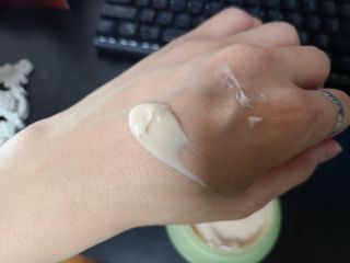 카오리온코스메틱스 사카로미세스와 시카의 만남        릴리피 릴렉싱 크림 진정한 탄력을 경험해보세요 — 5점을 준 리뷰어가 2021년 5월 올린 사용 사진