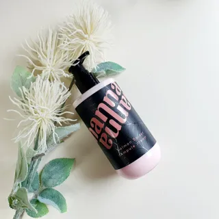 난나 살몬 스파이더 검버섯 미백 톤업 화이트닝 연어 앰플 크림 300ml 대용량 — 5점을 준 리뷰어가 2022년 8월 올린 사용 사진