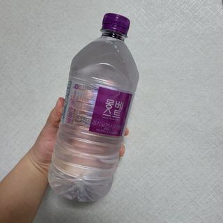 몽베스트 MONTBEST 1L 12입 — 5점을 준 리뷰어가 2022년 2월 올린 사용 사진