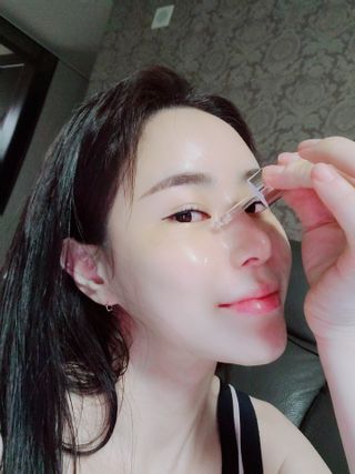 브에노 파리퀸 윌 페이스 오일 — 5점을 준 리뷰어가 2021년 6월 올린 사용 사진