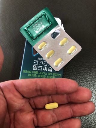 [경남제약헬스케어] 케어플러스 간건강엔 밀크씨슬 500mg 60정/2개월분/비타민B 5종+세레늄 — 5점을 준 리뷰어가 2024년 1월 올린 사용 사진