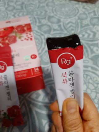 함초록 Rg+ 석류콜라겐젤리 — 5점을 준 리뷰어가 2021년 4월 올린 사용 사진