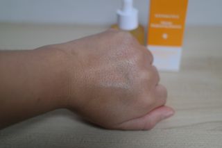 체르엠 스템앤셀 비타민 브라이트닝 에센스 30ml 1개 — 4점을 준 리뷰어가 2021년 11월 올린 사용 사진