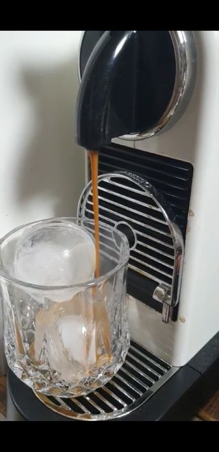 [카페뎀셀브즈] 캡슐커피 한달체험무료 호환캡슐 30개 0원 — 4.5점을 준 리뷰어가 2021년 12월 올린 사용 사진