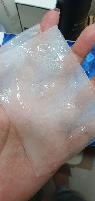 체르엠 그린 케비어 더블워터 마스크팩 5매입  2팩 — 5점을 준 리뷰어가 2021년 12월 올린 사용 사진