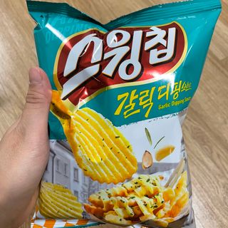 스윙칩 <스윙로드 한정판> 스윙칩 갈릭디핑소스맛 20봉 — 5점을 준 리뷰어가 2021년 10월 올린 사용 사진