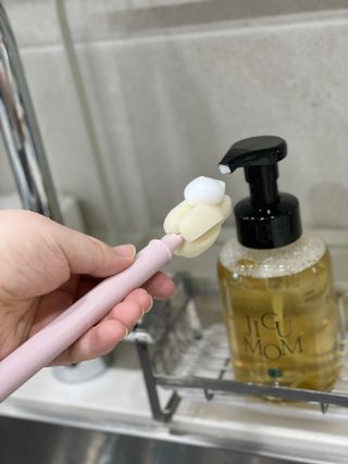 지구맘 순비누 주방세제 500ml  아기젖병 항균99.9 — 5점을 준 리뷰어가 2022년 7월 올린 사용 사진
