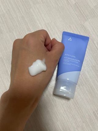 에스트라 아토베리어365 하이드로 수딩크림 — 5점을 준 리뷰어가 2022년 6월 올린 사용 사진