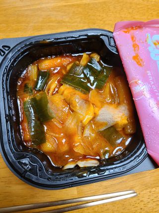 한성기업 무볼레 닭떡볶이+해물떡볶이 2종 세트 — 5점을 준 리뷰어가 2021년 9월 올린 사용 사진