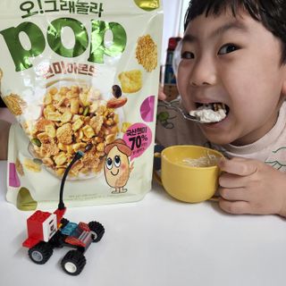오!그래놀라팝 현미아몬드 — 5점을 준 리뷰어가 2022년 4월 올린 사용 사진