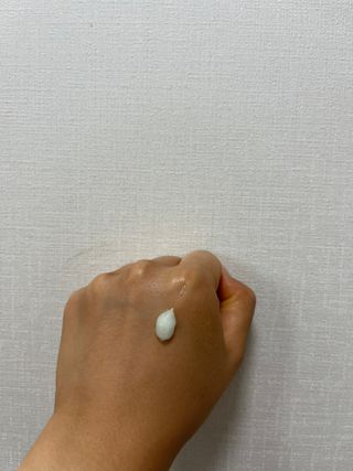 랑벨 랑바이오 블랙 시카 크림 50ml(블랙비 프로폴리스, 시카 4종, 판테놀 10 함유) — 5점을 준 리뷰어가 2022년 5월 올린 사용 사진