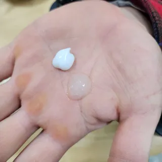 웰피아생활건강 웰피아 올인원 남성화장품 옴므페론 — 5점을 준 리뷰어가 2023년 1월 올린 사용 사진