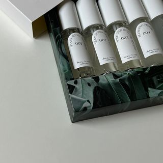 디어포레스트 [5개세트] 숲속의 하루 패브릭미스트 (섬유향수/ 룸스프레이) 50ml 5개 — 5점을 준 리뷰어가 2022년 10월 올린 사용 사진