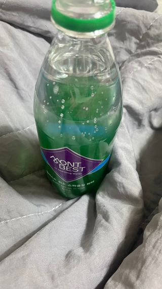 몽베스트 Montbest with Sparkling water Plain 20병 — 5점을 준 리뷰어가 2022년 8월 올린 사용 사진