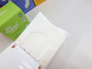 에어퀸 뉴브레스 유기농 생리대 4종 (팬티라이너 20P + 중형 10P + 대형 10P + 오버나이트 8P)_체험단 2차 — 5점을 준 리뷰어가 2024년 11월 올린 사용 사진