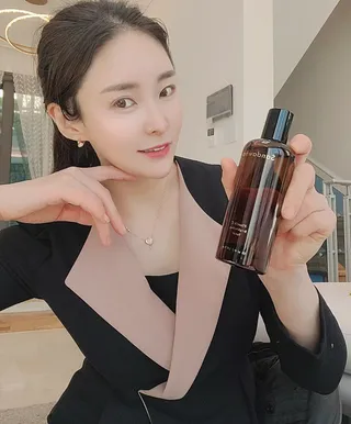 스킨큐어 산다화 비타민c 화이트닝 토너 150ml — 5점을 준 리뷰어가 2022년 2월 올린 사용 사진
