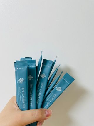 클린24시간 슬림앤유산균 1박스 (3.5g X 15포) — 5점을 준 리뷰어가 2022년 8월 올린 사용 사진