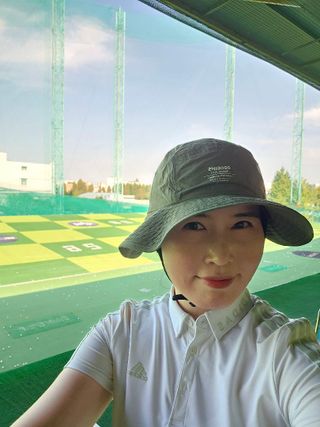구김스 [방수/UV차단]베이직 서핑햇 1.0 비치햇/해변모자/등산모자+ 카탈로그 책자포함 — 5점을 준 리뷰어가 2024년 11월 올린 사용 사진