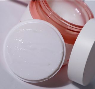 아이앤립 / EYENLIP 아이앤립 연어오일 리바이탈라이징 토너+앰플+크림 3종 세트 — 5점을 준 리뷰어가 2021년 5월 올린 사용 사진
