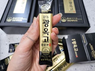 [광동제약] 광동 광옥고 홍삼 본 30포+쇼핑백 증정 — 5점을 준 리뷰어가 2021년 12월 올린 사용 사진