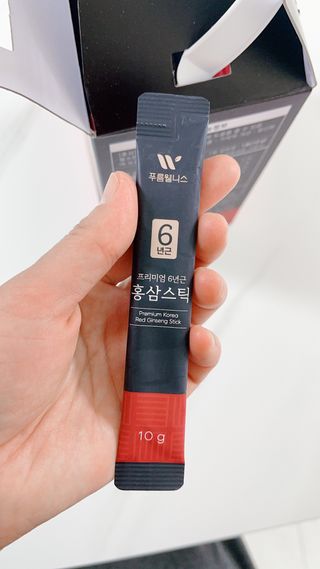 [푸름웰니스] 프리미엄 6년근 홍삼스틱 3mg x 100포 — 5점을 준 리뷰어가 2022년 3월 올린 사용 사진