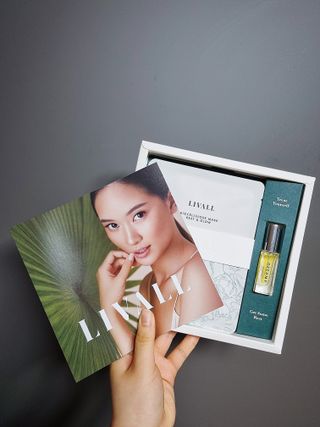 리브얼 | LIVALL 바이오셀룰로오스 마스크 레스트 앤 글로우 33ml  x 3개입 — 5점을 준 리뷰어가 2022년 7월 올린 사용 사진