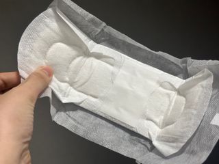 나우[템포] 템포 패드 내추럴 순면 생리대 SET(중형 슬림 + 대형 + 라이너) — 5점을 준 리뷰어가 2024년 4월 올린 사용 사진