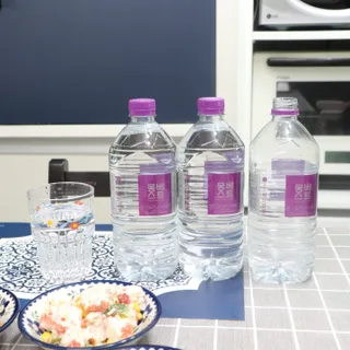 몽베스트 MONTBEST 1L 12입 — 4점을 준 리뷰어가 2022년 4월 올린 사용 사진