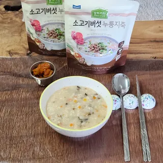 상하키친 소고기버섯 누룽지죽 / 들깨닭고기 누룽지죽 — 4점을 준 리뷰어가 2021년 10월 올린 사용 사진