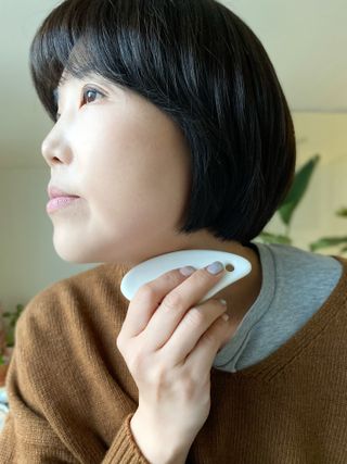 르네 세라믹 페이스 바디 절충형 괄사 — 5점을 준 리뷰어가 2022년 11월 올린 사용 사진