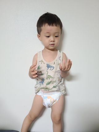 킨도 프리미엄 슈퍼드라이니스 밴드형 기저귀 — 5점을 준 리뷰어가 2021년 5월 올린 사용 사진