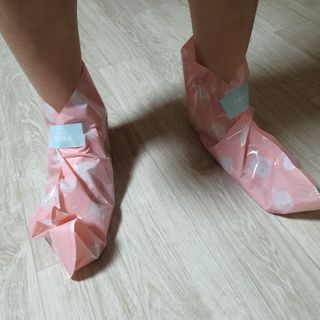 [후르디아] 코끼리 발 허물 팩-복숭아 풋 필링 마스크 3개 — 5점을 준 리뷰어가 2021년 4월 올린 사용 사진