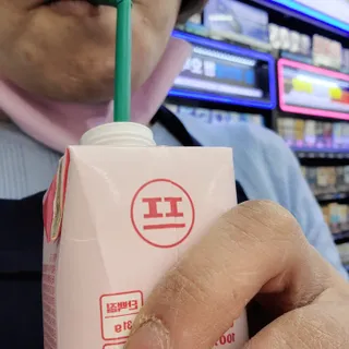 파워풀엑스 [프쌤] 더 맛있고 강력해진 고단백 음료 3종 (초코맛,딸기맛,커피맛) — 5점을 준 리뷰어가 2023년 1월 올린 사용 사진