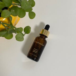 스킨큐어 산다화 비타민c 화이트닝 에센스 30ml — 5점을 준 리뷰어가 2023년 7월 올린 사용 사진