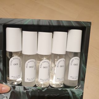 디어포레스트 [5개세트] 숲속의 하루 패브릭미스트 (섬유향수/ 룸스프레이) 50ml 5개 — 5점을 준 리뷰어가 2022년 9월 올린 사용 사진
