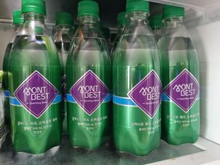 몽베스트 Montbest with Sparkling water Plain 20병 — 5점을 준 리뷰어가 2022년 7월 올린 사용 사진