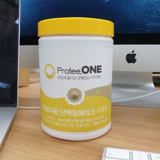 프로티원 단백질쉐이크 곡물맛 2주분 1통+보틀 — 5점을 준 리뷰어가 2021년 4월 올린 사용 사진