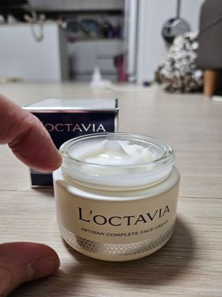 록타비아 Artisan Complete Face Cream — 5점을 준 리뷰어가 2024년 3월 올린 사용 사진