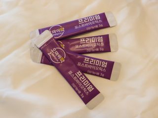 [유산균] 오마이락 프리미엄 포스트바이오틱스 30P — 5점을 준 리뷰어가 2022년 11월 올린 사용 사진
