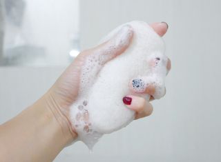 아페로스  바디워시 랜덤 2종 발송 — 5점을 준 리뷰어가 2023년 3월 올린 사용 사진